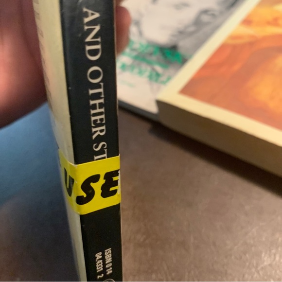 Lot of 8 RUSSIAN Literature Paperback Books DOSTOYEVSKY, TOLSTOY & Solzhenitsyn - Picture 7 of 16